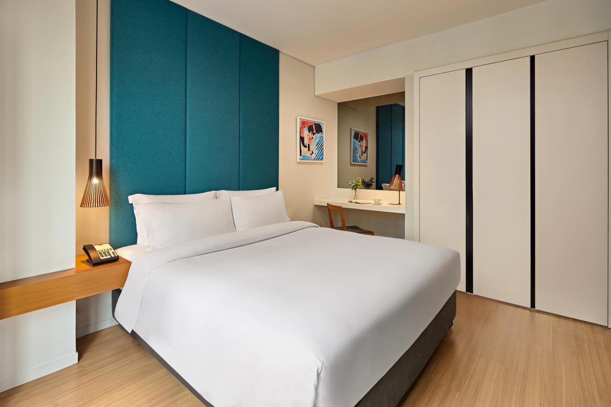 Novotel Living Saigon South Хошимин Экстерьер фото