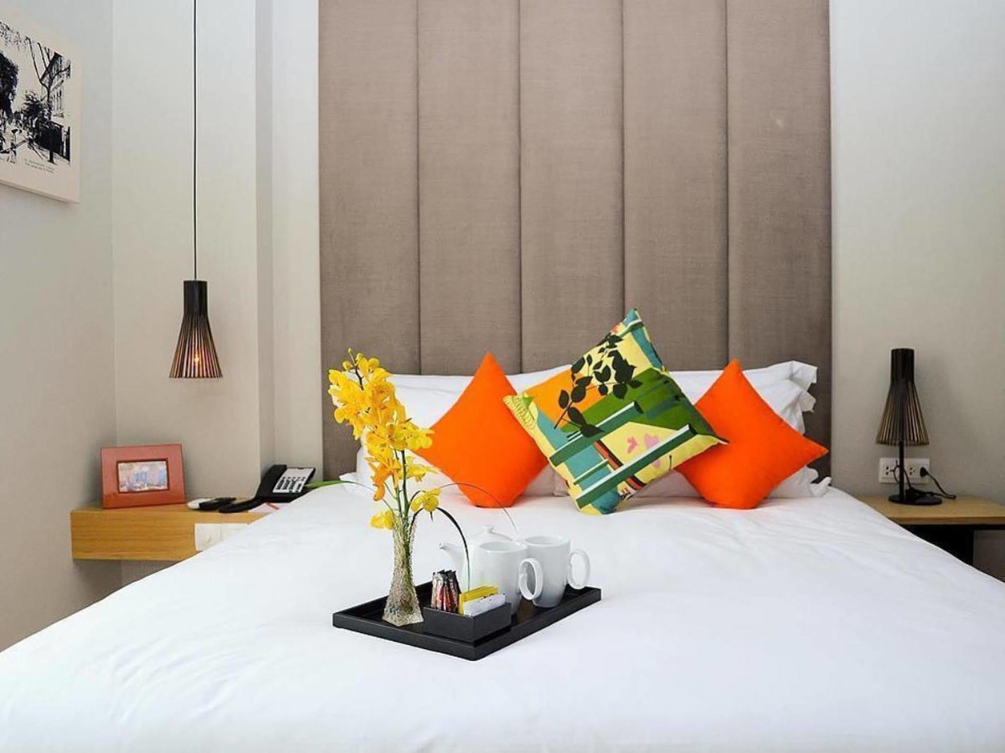 Novotel Living Saigon South Хошимин Экстерьер фото